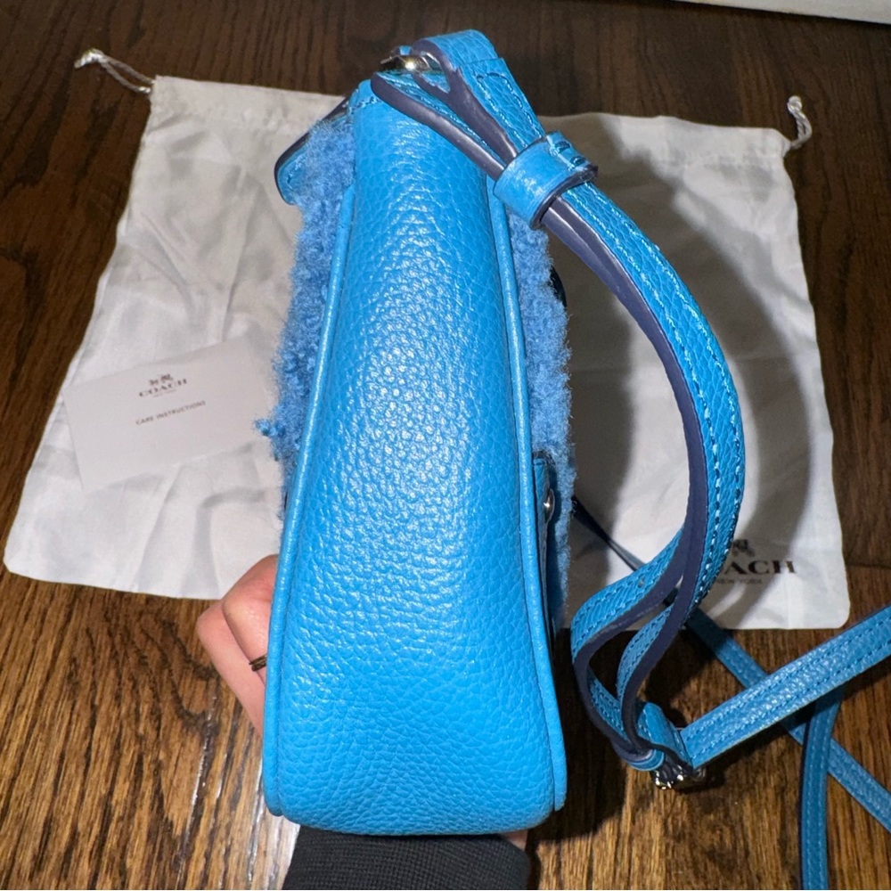 COACH Rhyder Blue Shearling Crossbody Pochette - Picture 8 of 8